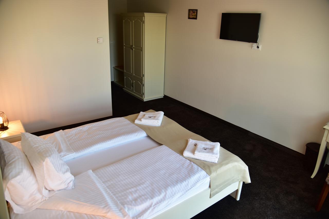 סבילנגראד Hesteya Hotel מראה חיצוני תמונה